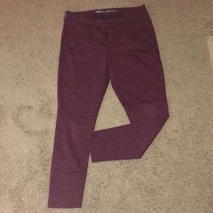 Maroon Old Navy Rockstar Skinny Jean